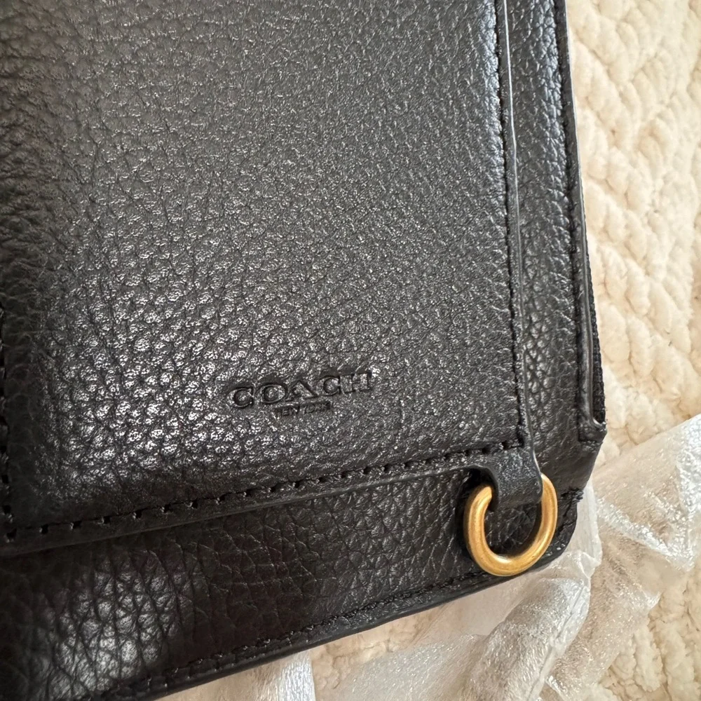 Coach NWT Turnlock Chain Phone Crossbody Bag Black Pebble Leather - Picture 2 of 11